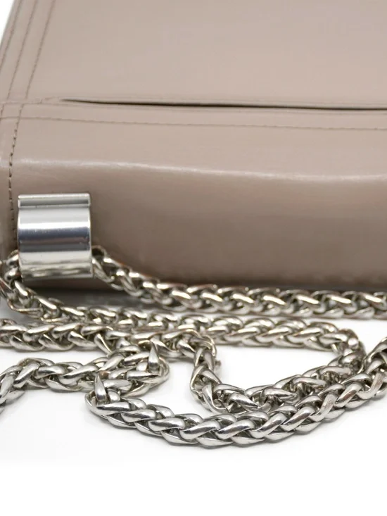 RUDSAK Leather Crossbody Bag with Wheat/Spiga Link Strap - Picture 6 of 15